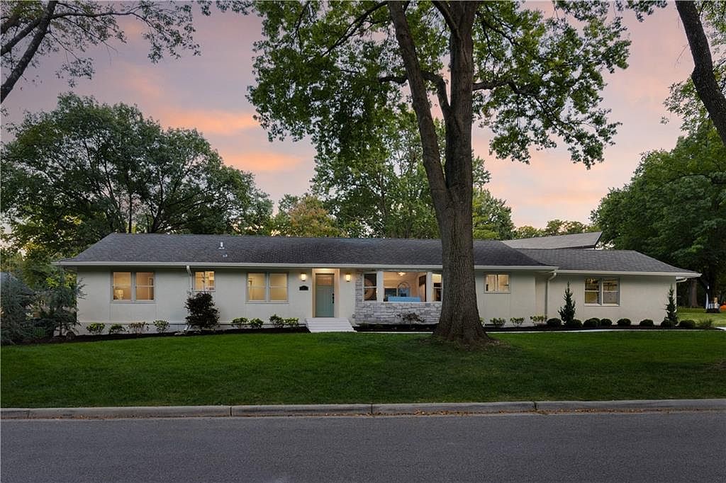 9215 Wenonga Rd, Leawood, KS 66206 MLS 2454654 Zillow