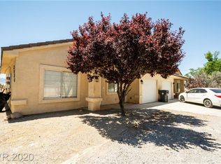 2420 S Mount Charleston Dr E APT B, Pahrump, NV 89048