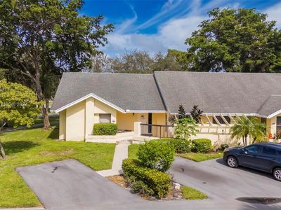 10925 Lake Front Pl, Boca Raton, FL, 33498