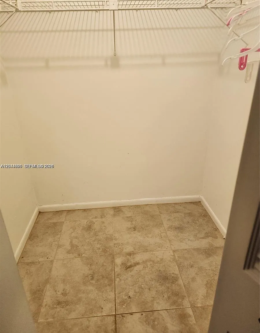 Bermuda Club Nine Condo — Photo 4