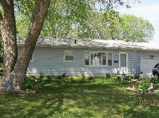 1110 Lynnwood Dr, Burlington, IA 52601