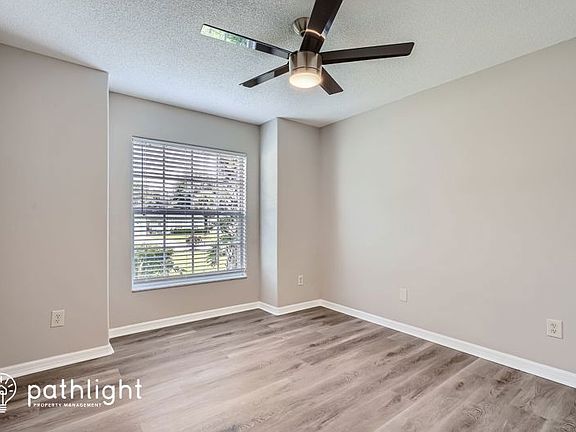 2nd image of 15220 Greater Groves Blvd