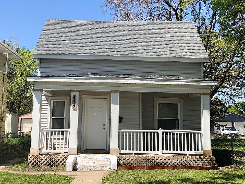 1st image of 4417 Aldrich Ave N