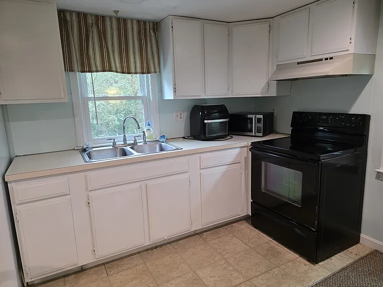 92 Maushop Ave #B — Photo 7