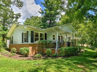 1419 Hebron Rd, Hendersonville, NC 28739