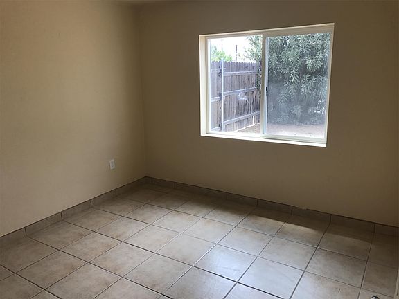 4th image of 2814 N Palo Verde Ave #1