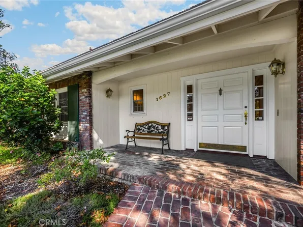 1627 Oak Tree Ln, Glendora, CA 91741