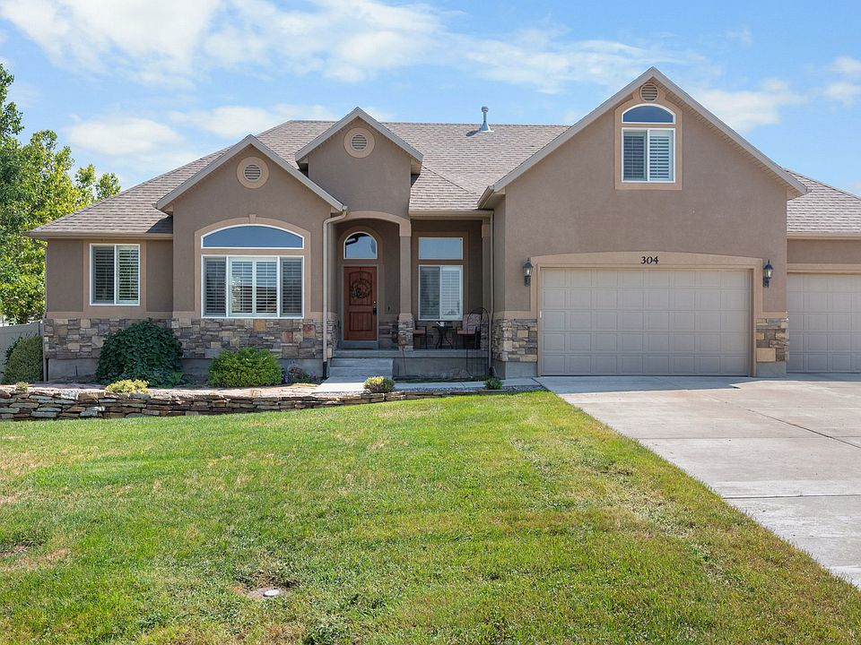 1st image of 304 E Box Elder Dr