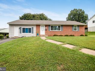 1184 Wayne Ave, Hagerstown, MD 21742