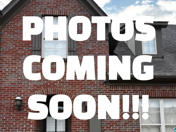 616 Flag Cir, Hoover, AL 35226
