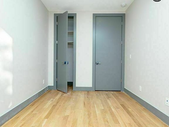 3rd image of 830 Flatbush Ave #6D