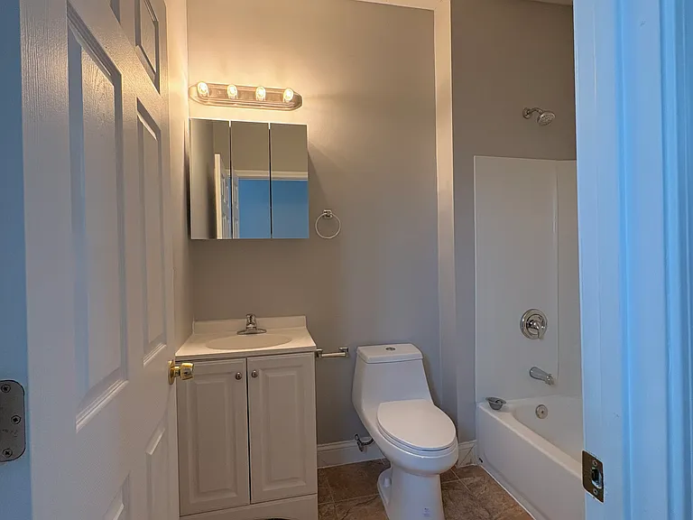 1400 S Karlov Ave #1 — Photo 6