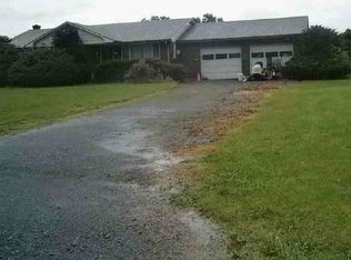 12 Shiffert Rd, Palm, PA 18070