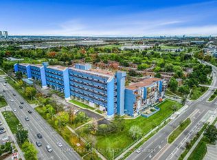4645 Jane St #720, Toronto, ON M3N2K9