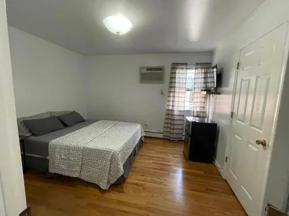 (undisclosed Address), New York, NY 10040