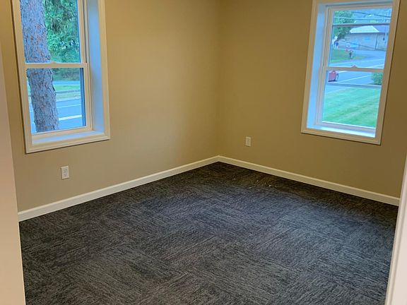 4th image of 652 W Pitt St #2