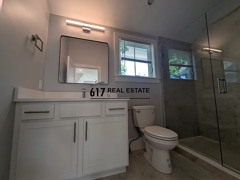 11 Holton St #5 — Photo 6
