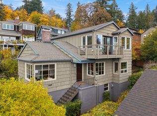 201 SW Bancroft Ct, Portland, OR 97239