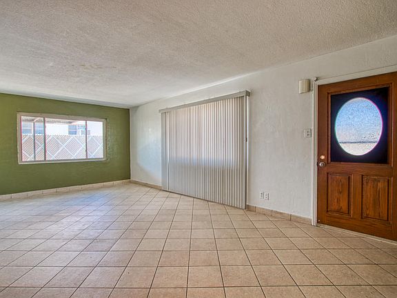 5th image of 8116 Newland Ct