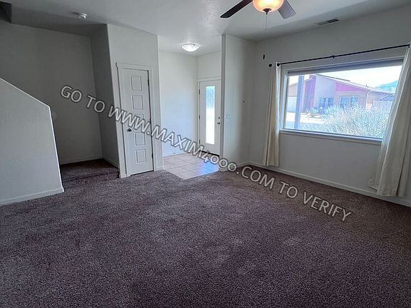 3rd image of 389 White River Dr