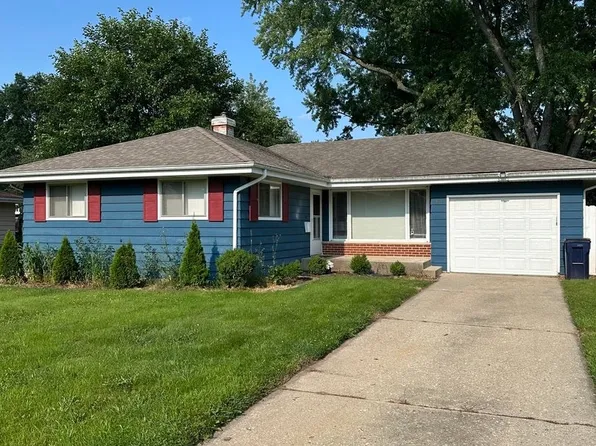 141 Kathleen Dr, Elgin, IL 60123
