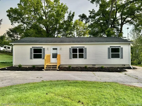35845 Bordman Rd, Riley, MI 48041