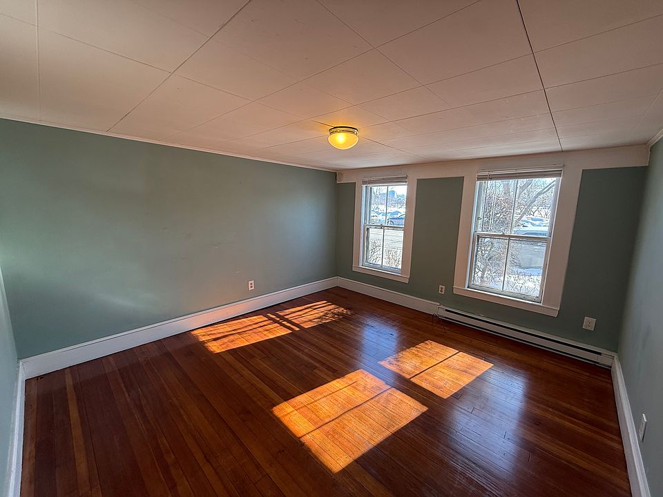 1st image of 195 Mount Auburn St #2