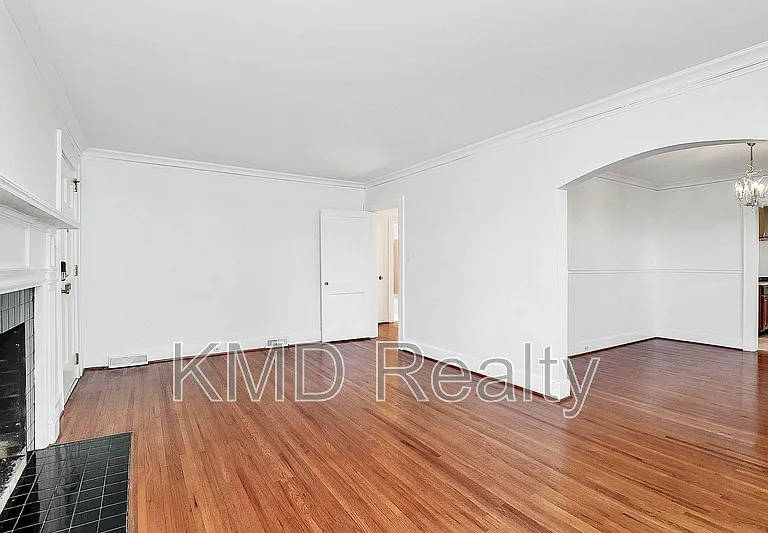 1400 Matheson Ave — Photo 3