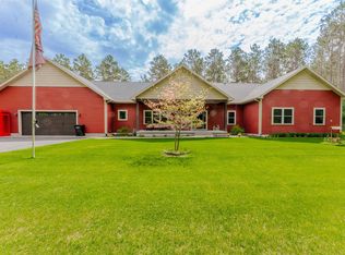 1465 Betsie River Rd, Interlochen, MI 49643