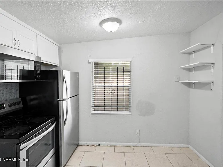 6601 Cleveland Rd — Photo 11