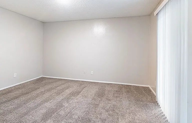 Birch Apartment Homes — Photo 4