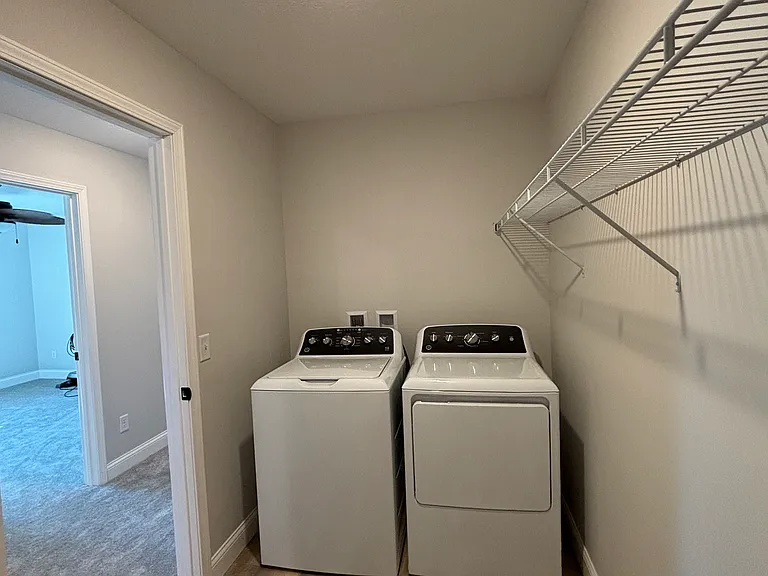 9867 Kahler Ave NE — Photo 13