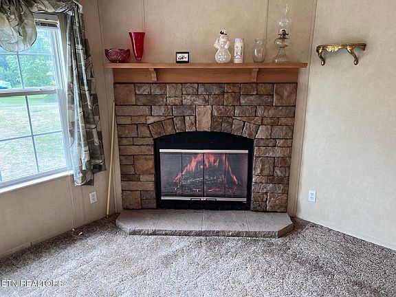 4th image of 1705 Cherry St