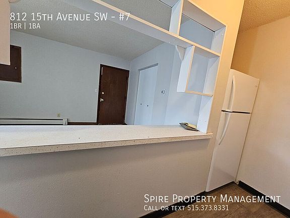 3rd image of 812 15th Ave SW #7