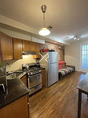 Rented by Yaffa Realty LLC | media 31