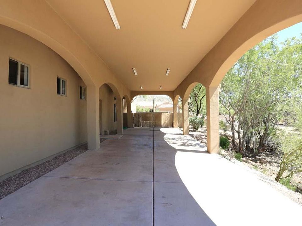 1st image of 3415 N 80th Pl