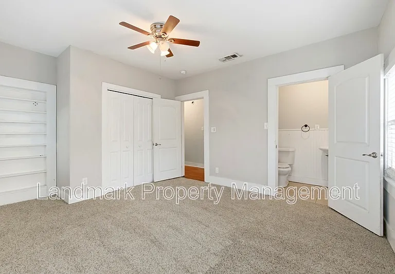 405 College St — Photo 19