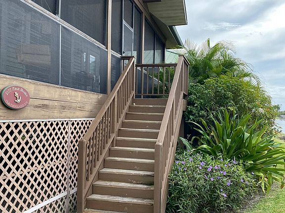 2nd image of 305 Storter Ave N #316