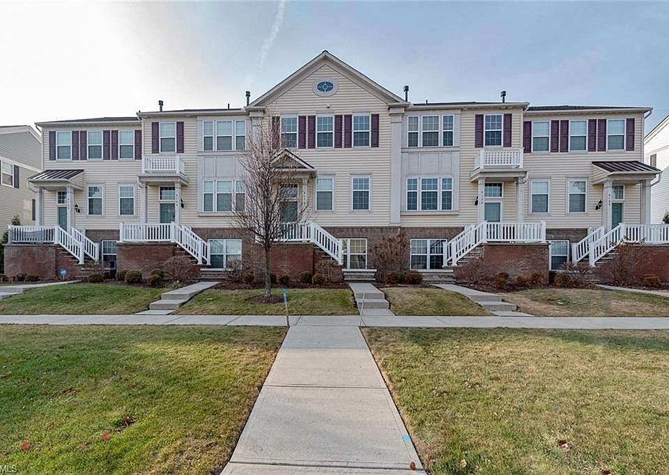 1st image of 6170 N Pointe Dr
