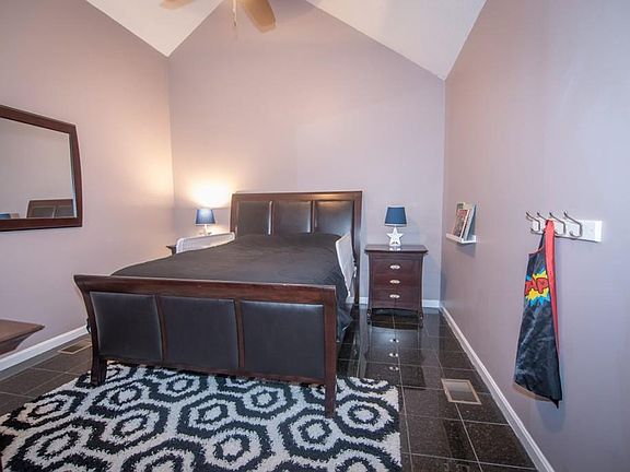 4th image of 1200 Salem St #123