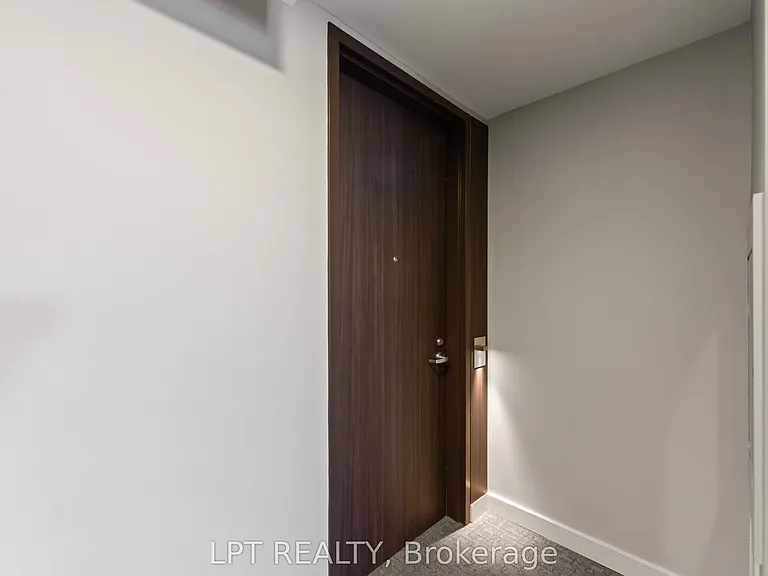 111 Champagne Ave S #307 — Photo 7