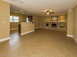 4067 Palm Way, Jacksonville Beach, FL 32250