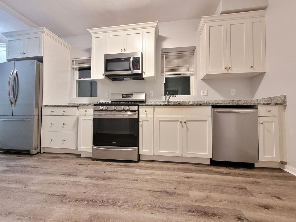 2nd image of 73 Myrtle St #1