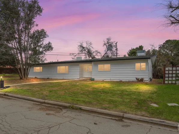 3017 Saratoga St, Bakersfield, CA 93306