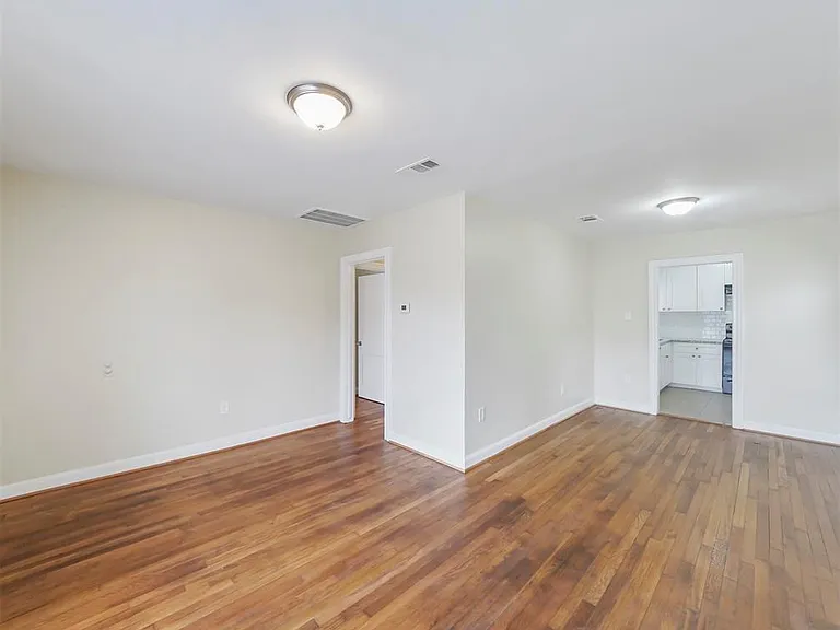 1601 Alabama St — Photo 6