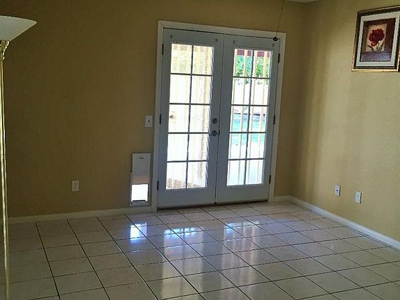 2nd image of 81523 Rosemary Ct