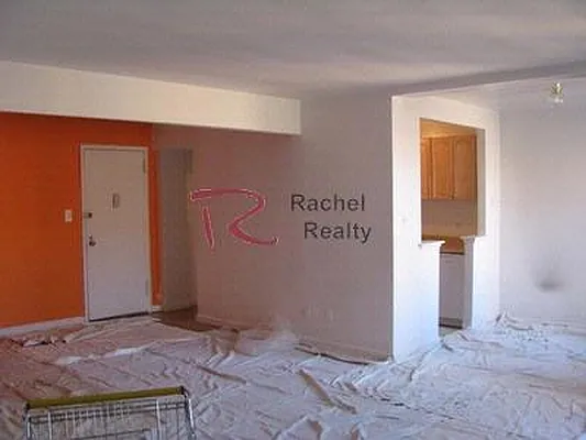 Rented by Rachel Realty | media 37