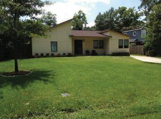 831 Lamonte Ln, Houston, TX 77018