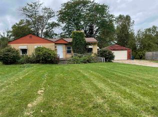 9212 Fenton Rd #1, Grand Blanc, MI 48439