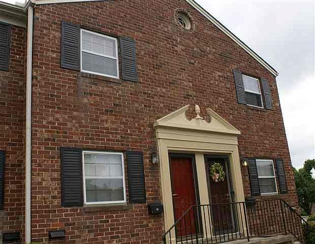 1st image of 2430 E North St